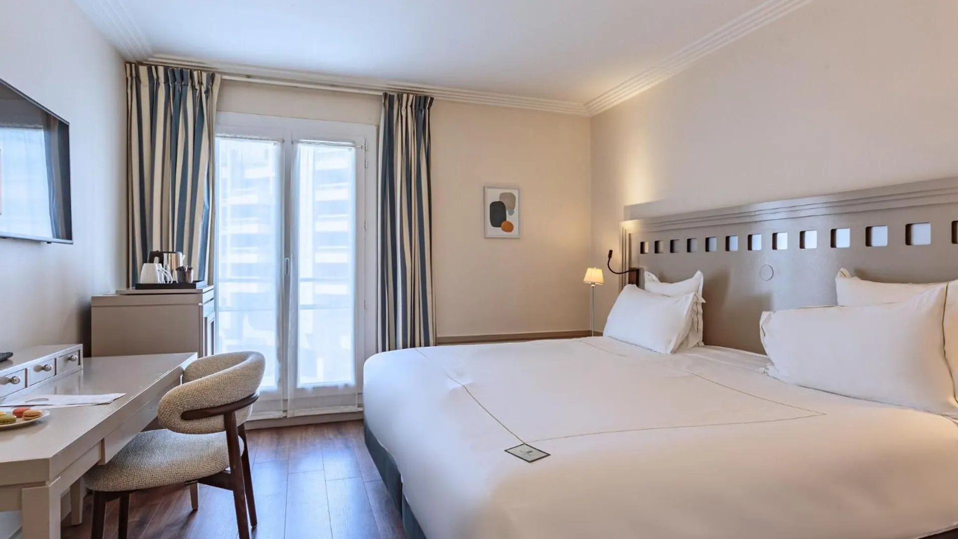 Grand Tonic Hotel & Spa Nuxe Biarritz 4*,  France